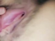 甜美身材苗条小美女手指扣逼微毛BB粉嫩