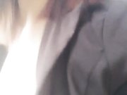 美女主播山上套路黄毛小哥说他打火机掉落了一块下山半路打野战