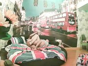 欧风酒店年轻情侣开房啪啪啪闷骚眼镜妹子吃屌的样子很淫荡