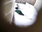 外表清纯素雅大学生美女皮肤白嫩与四眼男友开房啪啪