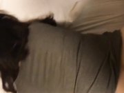 美少妇性欲旺盛趁老公不在家和情人酒店私会偷情爽得大叫