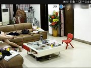 家庭网络摄像头破解大意哥又和媳妇在客厅啪啪叫床呻吟还不错
