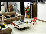 家庭网络摄像头破解大意哥又和媳妇在客厅啪啪叫床呻吟还不错