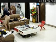 家庭网络摄像头破解大意哥又和媳妇在客厅啪啪叫床呻吟还不错