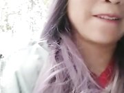 小甜甜碰上个男人就开搞站着吃鸡巴开档丝袜很是性感