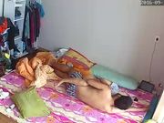 家庭网络摄像头下午睡醒骚女上位啪啪迫不及待的干起来