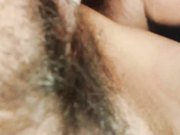 一对小情侣商场试衣间里撸鸡巴口交打炮自拍