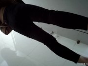 云上会所厕拍系列清纯美少女嫩嫩的小穴白白的圆臀