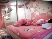 白富美被情人玩遍各种花样内射