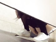 电影院厕拍系列1妹子们长的都还挺不错