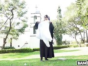 肮脏的修女操园丁