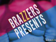 健身女郎用硬鸡巴锻炼自己的小屁眼