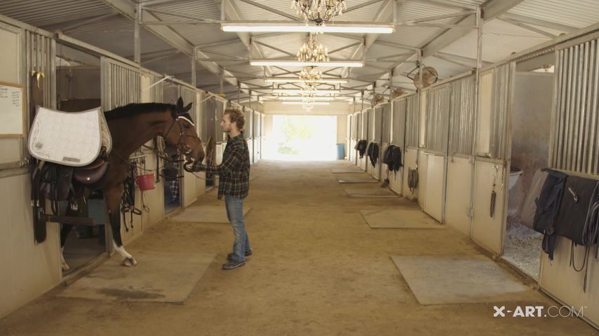 小伙子真性福操了两个极品大长腿小姐姐鸡动的不要不要 妹子高质量好身材搞穴尤物一枪双插要虚了啊720P高清