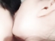 很是清纯可爱漂亮嫩妹和炮友开房大秀木耳很粉嫩口交啪啪