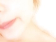 美少妇性感吊带装黑丝自摸扣逼出水秀