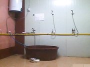 盗摄某公司女浴室女僱员洗浴视讯