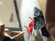 试衣间盗录三个不同年龄段女人试穿衣物