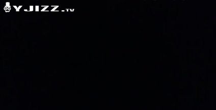 异地出游商务系列之艺术学院可爱小女生被插得颤抖