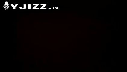 和女友旅行途中酒店里突发奇想打炮自拍视频