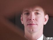 找来两个皮肤白皙身材极品妹子泄泄火