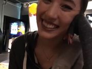 名模MaggieQ健身俱乐部厕所和老外激情口爆颜射