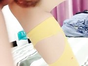 苗条身材挺嫩面罩妹子双人啪啪黑丝上位骑乘再换黄色袜子后入