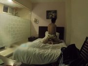 舞蹈学院性感大长腿美女和男友操逼被房内安装的摄像头偷拍