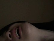 “痛,好痛,受不了了”漂亮大学靓妹和男友开房逼逼太紧轻轻一插就喊痛