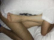 偷偷下药迷倒带到旅馆开房啪啪 身材不错随便操