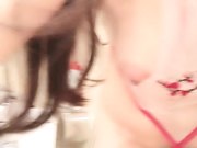 网红脸妹子情趣肚兜自慰 卫生间按摩器震动逼逼毛毛比较浓密