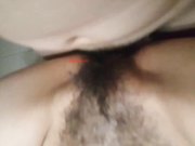 夜晚在表嫂家吃过饭趁表哥不在借着酒劲在客厅沙发上强行干她