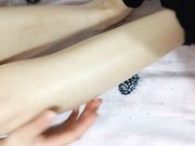 外表清纯可爱眼镜妹与热恋中男友出租房爱爱