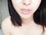 飛機場妹子鏡頭前全裸自慰大秀