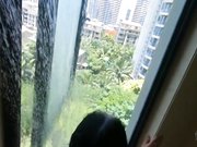 美女大学生和外籍男友啪啪自拍,边洗澡边肏逼,抱起来玩69式