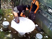 夏日古墓嫖妓好清凉背心哥