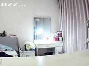 360度水滴摄像头偷拍年期夫妻居家做爱