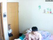 摄像头监控偷拍小夫妻晚上洗完澡后激情打炮