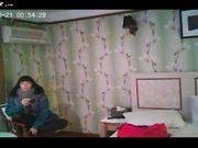 偷拍大冷天匆匆赶来在旅店打一炮的就走的情侣