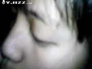 小情侣初次尝试深喉口交乳交