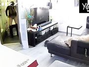 黑客破解家庭摄像头一家三口重点监控年轻貌身材很正点的女主人