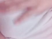 漂流瓶认识的大奶妹直播揉奶给我看 起码有D罩