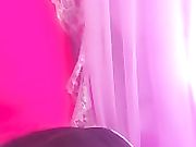 刚成年不久的爆乳美少女直播用美年达插嫩逼逼