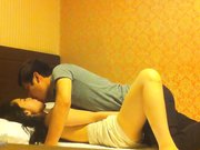 帅哥和模特身材的漂亮女友开房啪啪