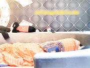 很骚的美女衣服没脱就先来一次,干完后把鸡巴硬还要