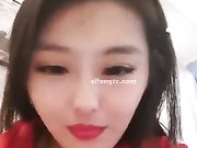 【小水仙er】和猥琐肚腩炮友啪啪骚得不要的