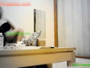 鸡巴太大操的女神说：我受不了了