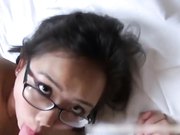 和包皮洋屌啪啪戴着个眼镜很淫骚