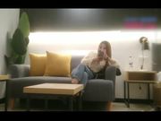 小毛驢微信約嫖身材不錯的外圍女口技非凡-1