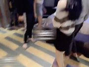 換 伴 愛 愛 淫 亂 尺 度 讓 人 受 不 了 一 鏡 到 底