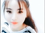 2位直播男带着胸大性感的美女体验刺激在走廊里扒光美女衣服各种抽插